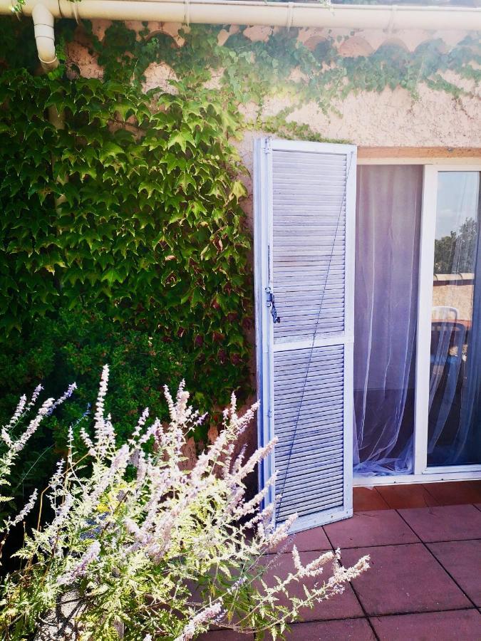 B&B Le Garric Nîmes Exterior foto